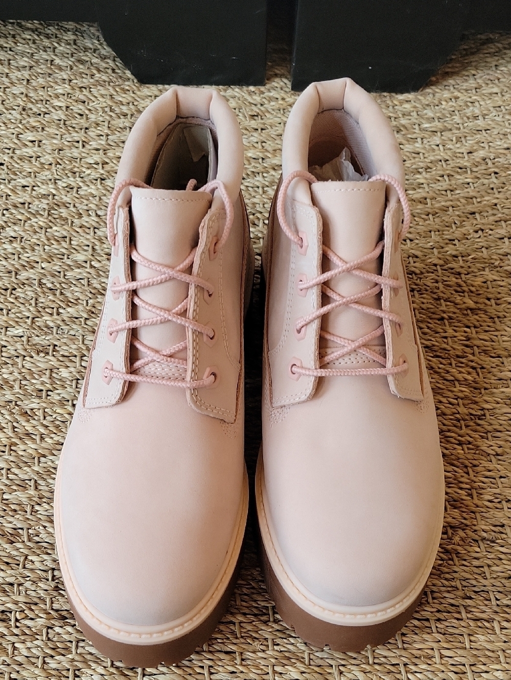 Timberlands Nellie Stonestreet Waterproof Platform boot in light pink Size 5.5 - Picture 2 of 10